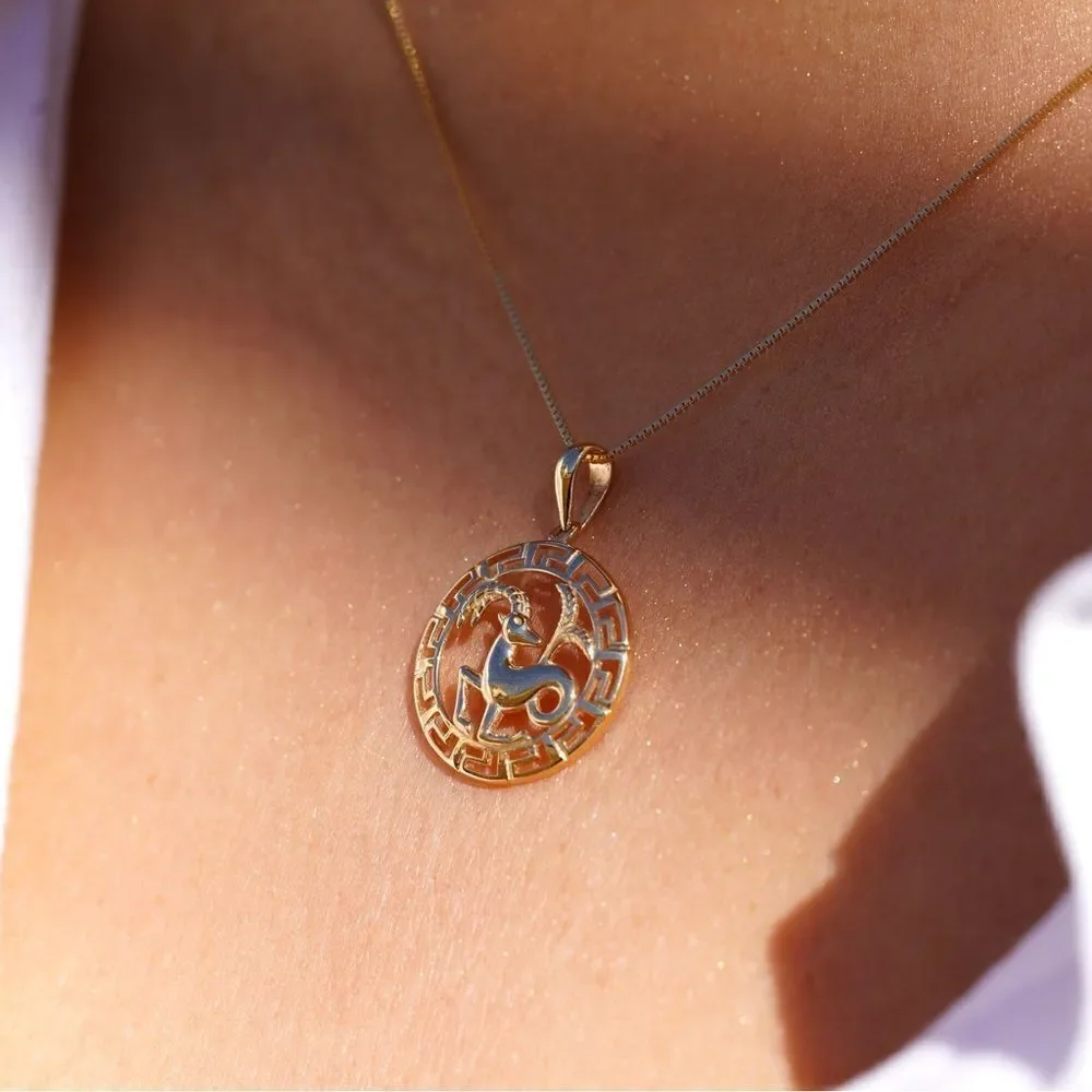 14K Solid Gold Round Capricorn Zodiac Sign Charm | Elegant Astrology Pendant |
